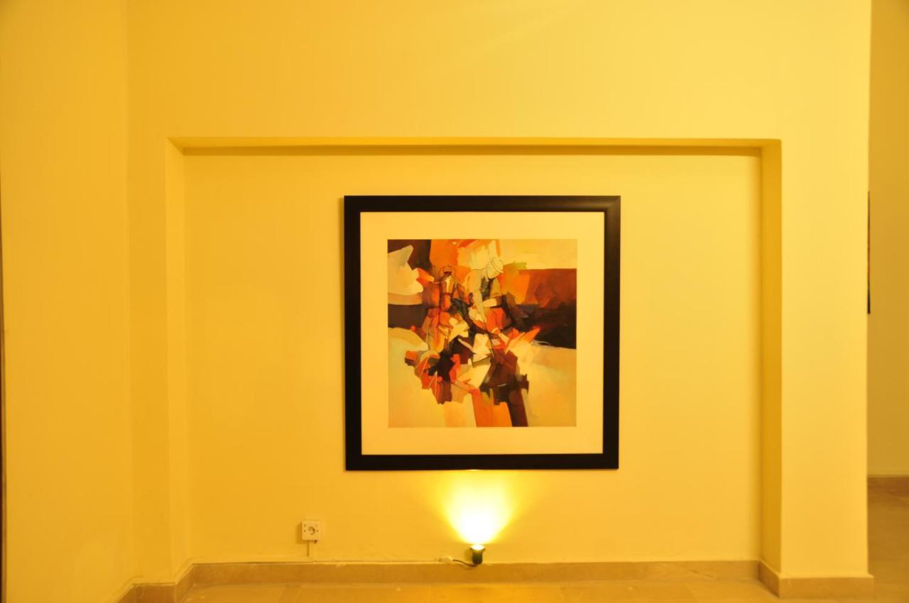 Reina Boutique Hotel - G6/3 イスラマバード エクステリア 写真